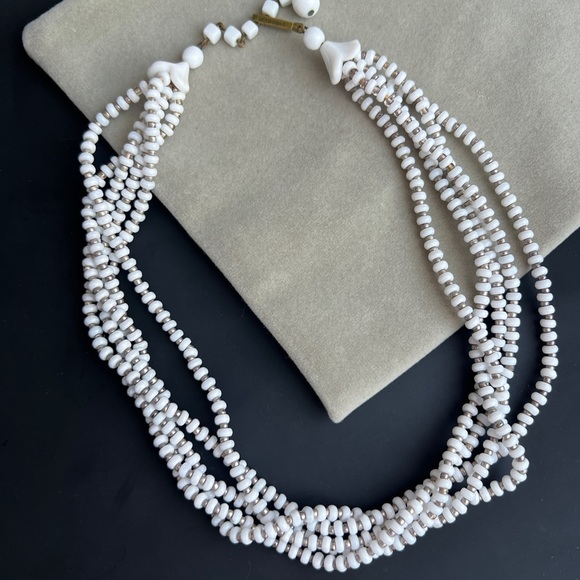 Vintage Milk glass Beaded Necklace - Picture 3 of 9